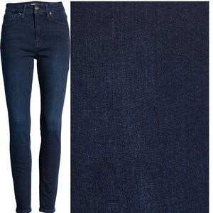 Good American Good Legs Skinny